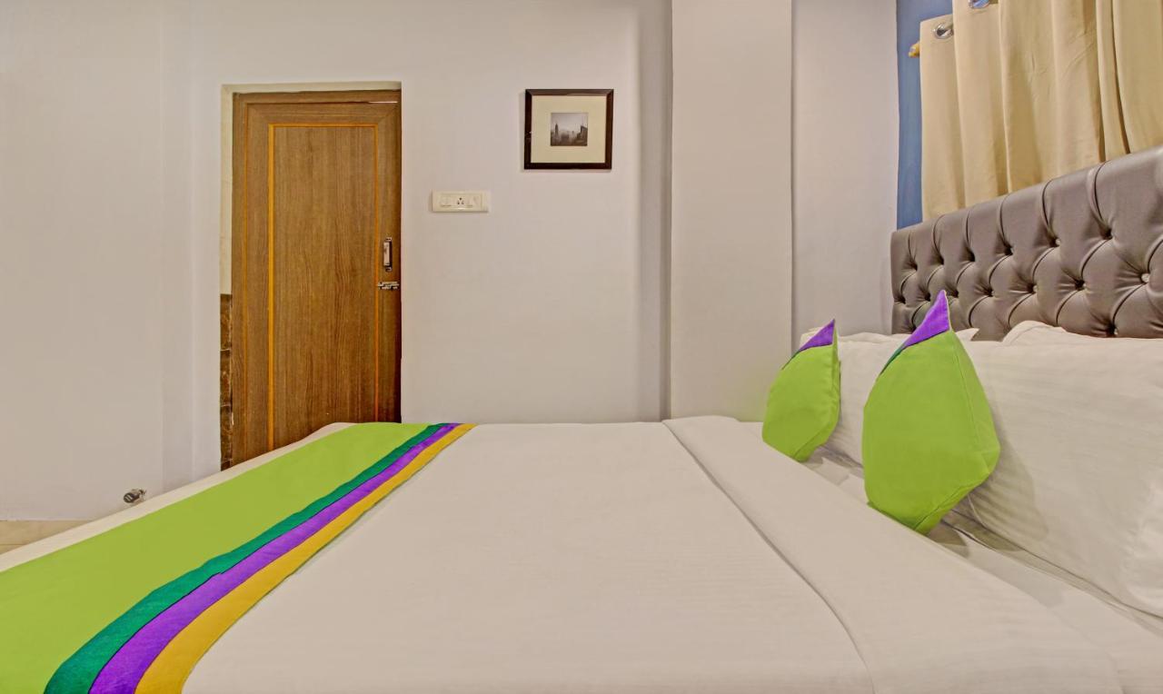 Hotel Royal Crowne Near Kolkata Airport 외부 사진